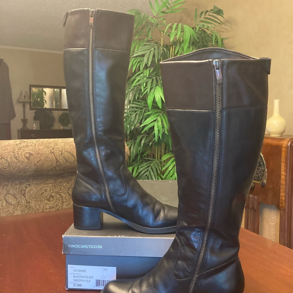 Vince Camuto VC-DUKE black/chocolate leather smooth calf riding boot size 8.5M - Picture 4 of 7